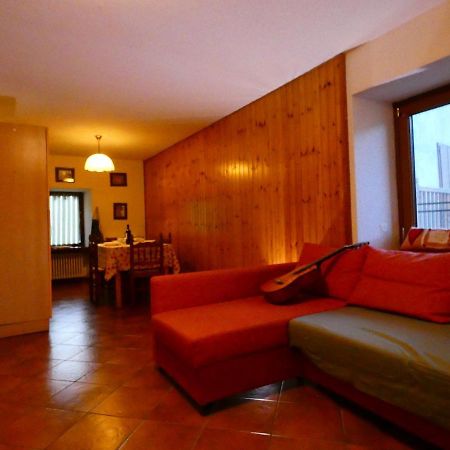 Ferienwohnung Balcone Sul Rutor Introd Exterior foto