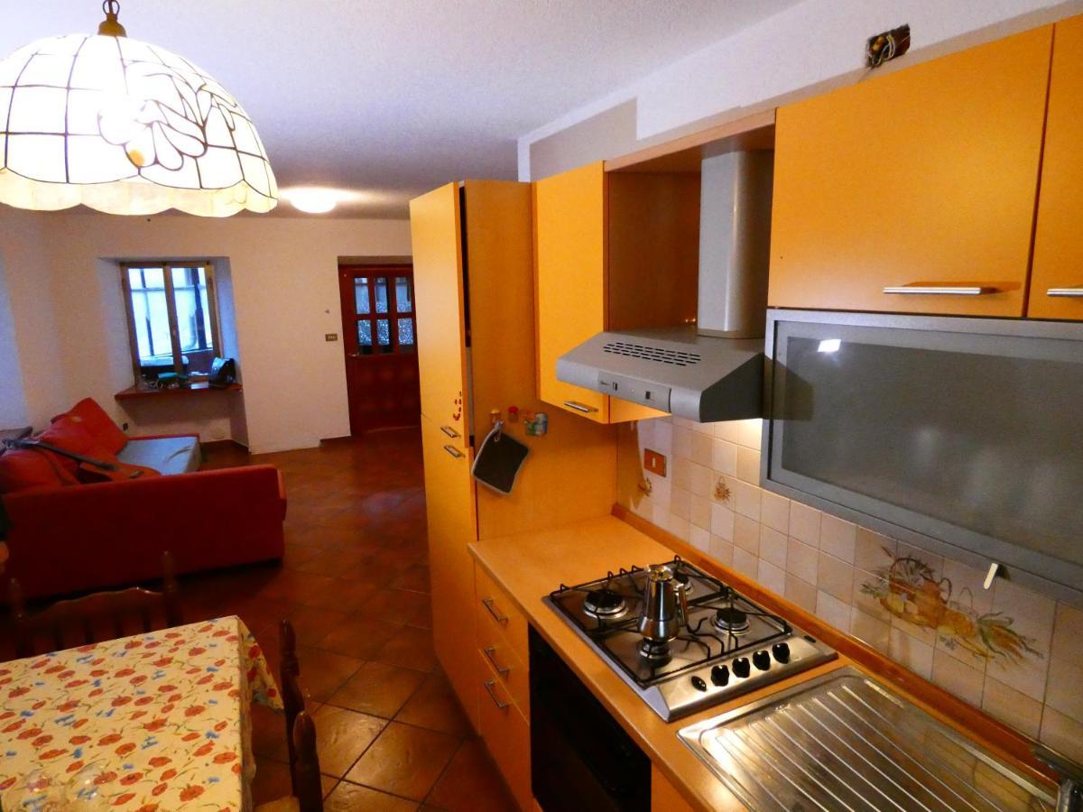Ferienwohnung Balcone Sul Rutor Introd Exterior foto
