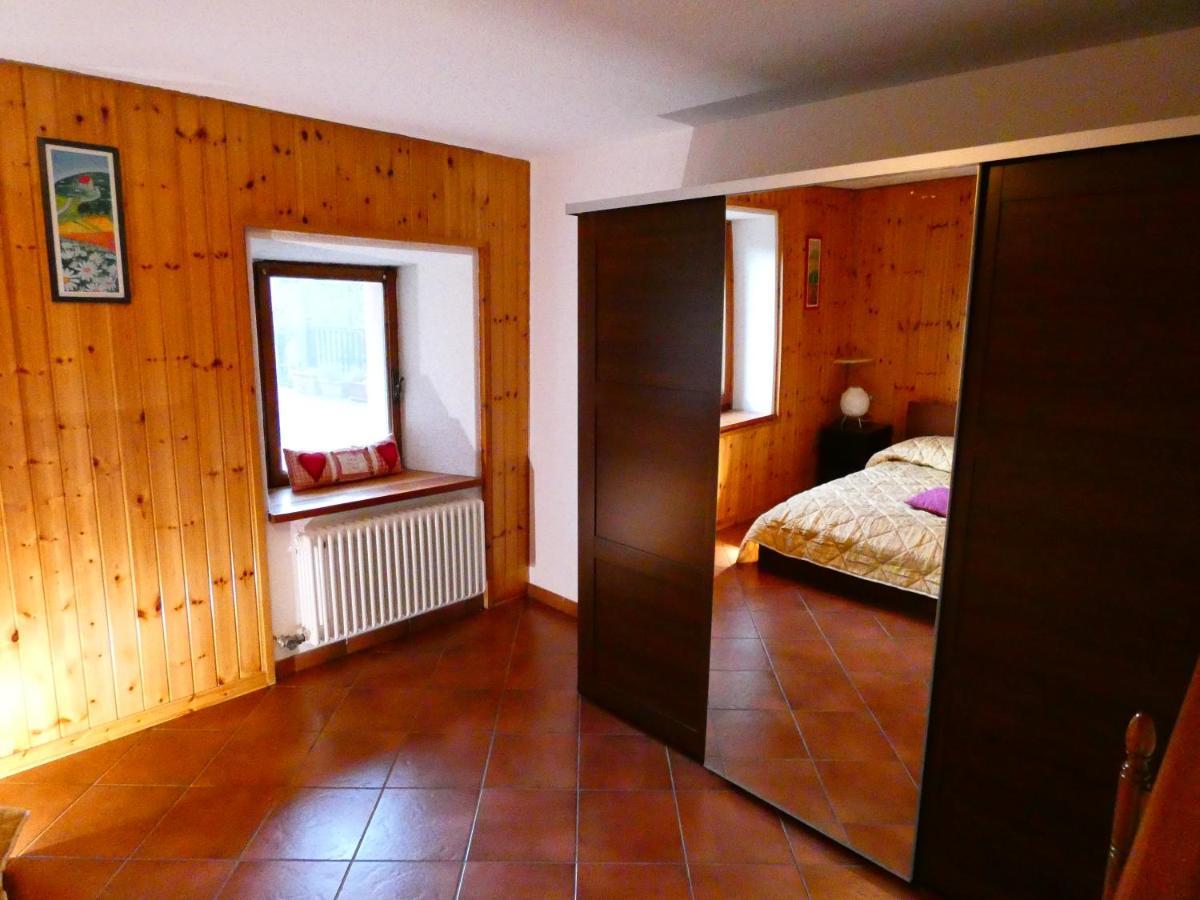 Ferienwohnung Balcone Sul Rutor Introd Exterior foto