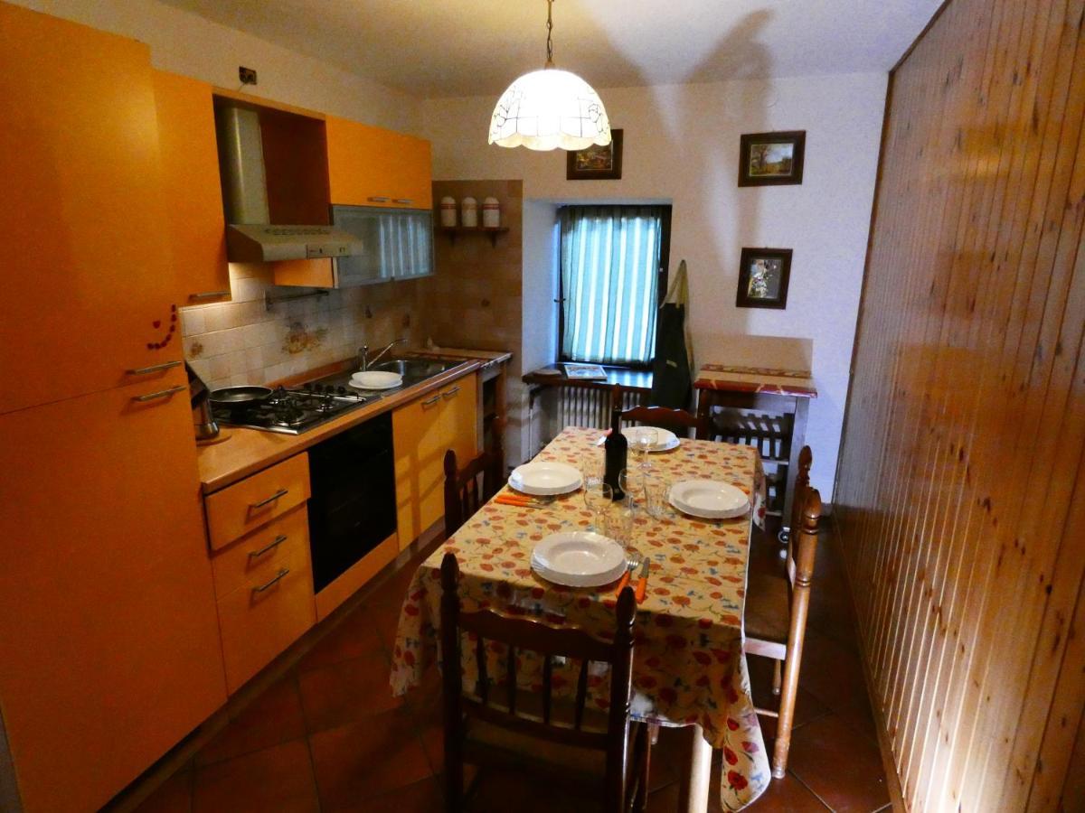 Ferienwohnung Balcone Sul Rutor Introd Exterior foto