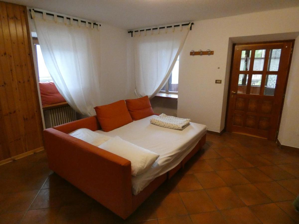 Ferienwohnung Balcone Sul Rutor Introd Exterior foto